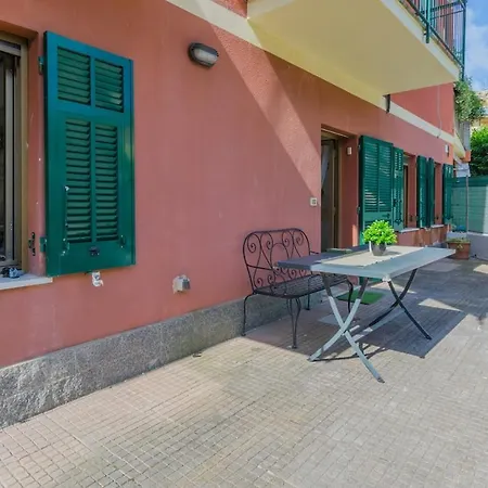 Casa Carola Con Patio Privato E Doppio Garage Appartamento Moneglia
